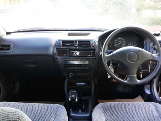 ขายสด / รับเทิร์น Honda civic minor change ปี 99 ไฟท้ายข้าวโพด - เครื่อง d16y8 vtec 1600 cc. เเน่นๆเลย - เกียร์ออโต้ เปลี่ยนนิ่มๆ - ช่วงล่างเงียบกริบ - ภายในไม่ขาด ไม่แตกหัก สะอาดเรียบร้อย - เซ็นทรัลล็อค กระจกไฟฟ้า ปรับและพับไฟฟ้า  - แอร์หนาว จอดกลางแดดยั