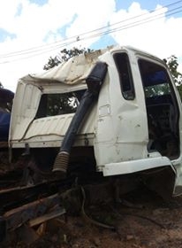 เสนอราคาได้ มิตซูฟูโซ่ สิบล้อ รถคว่ำมา คัซซีใหม่ แต่คดสภาพตามรูป