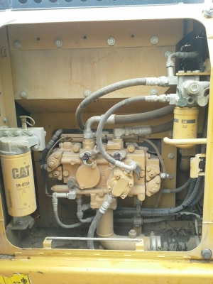 ขายรถแบคโฮ CAT 315 D 6359 ชม. ราคา 1800000