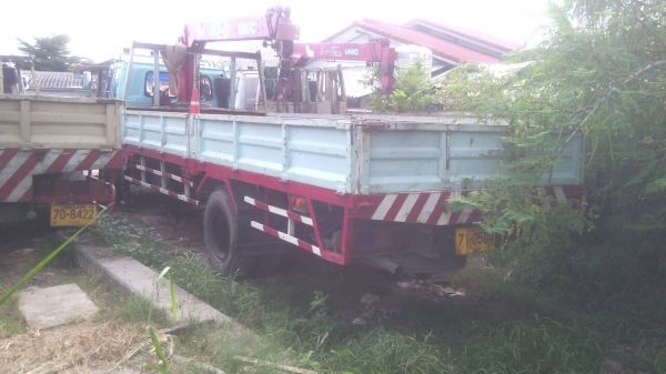 Isuzu FTR11NYK/ 6 สูบ 175 แรง ติดเครน 3.5 ตัน พร้อมใช้