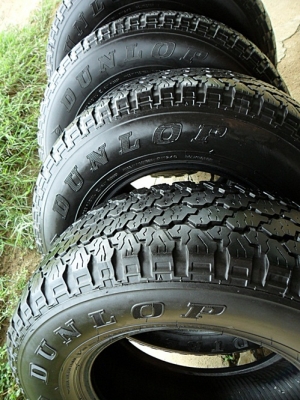 ยางกระบะขอบ15 ดันล็อป235-70-R15ลงพื้นปี12 (4เส้น 2,400บ) ยางกระบะขอบ15 ดันล็อป235-70-R15ลงพื้นปี12 (4เส้น 2,400บ)