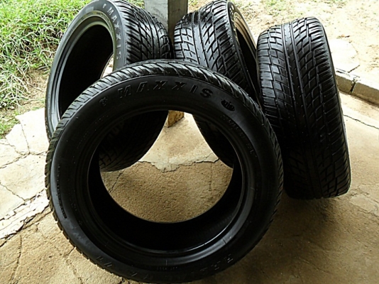 ยางขอบ17  Maxxis225-55-R17ลงพื้นปี12 (4เส้น2,200บ)ดอกเพียบ