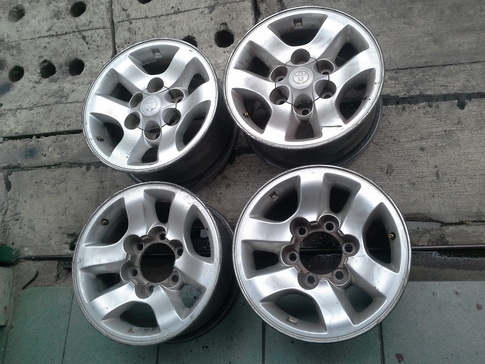 ล้อ TIger D4D 6/139 ขอบ15 สภาพสวยๆ 1ชุด