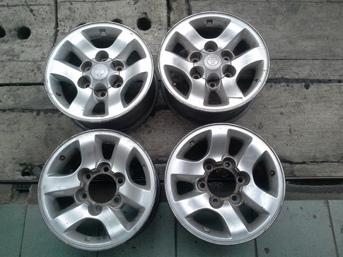 ล้อ TIger D4D 6/139 ขอบ15 สภาพสวยๆ 1ชุด