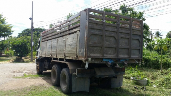 ขายรถสิบล้อ