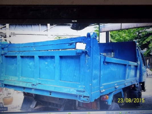 ขาย6 ล้อดั้มอิซูสุ NPR  ช่วงสั้น 115 แรงม้า เอกสารพร้อมโอน