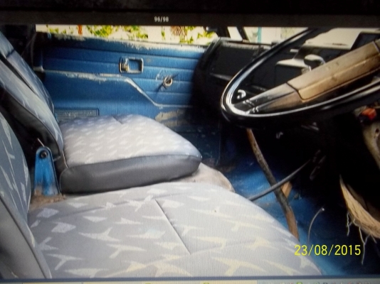 ขาย6 ล้อดั้มอิซูสุ NPR  ช่วงสั้น 115 แรงม้า เอกสารพร้อมโอน