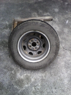 กระทะเหล็กพร้อมยางรถเก๋ง ขอบ 13