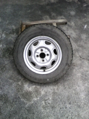 กระทะเหล็กพร้อมยางรถเก๋ง ขอบ 13