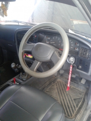 ขาย toyota hilux ขาย toyota hilux