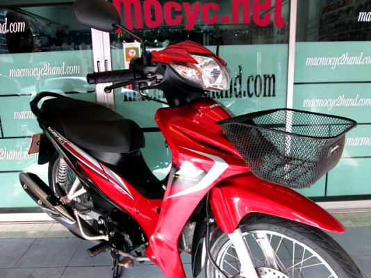 wave 110 i สีแดงดำ สต๊าทเท้า รุ่นใหม่ท่อออกข้าง รถเดีอน กรกฎาคม ปี 57 ไมล์ 7 โล แถม 3รายการ 28900