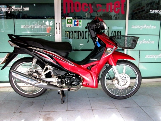 wave 110 i สีแดงดำ สต๊าทเท้า รุ่นใหม่ท่อออกข้าง รถเดีอน กรกฎาคม ปี 57 ไมล์ 7 โล แถม 3รายการ 28900