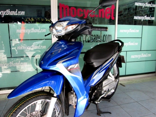 wave 110 i สีน้ำเงิน สต๊าทเท้า รุ่นใหม่ท่อออกข้าง รถเดีอน ตุลาคม ปี 57 ไมล์ 5 โล แถม 3รายการ 28900