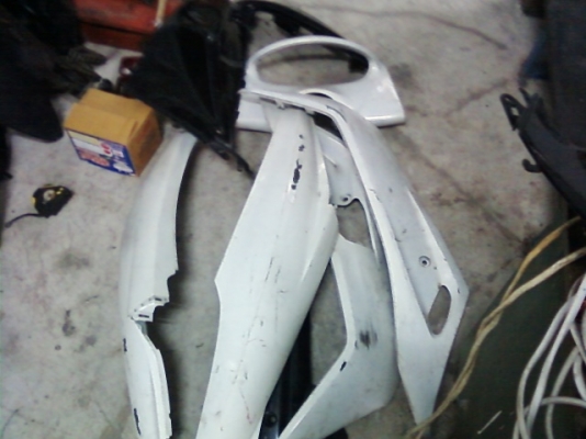 แฟริ่งเปลือกข้าง HOND PCX 150 ราคา 1000 บาท รวมส่ง