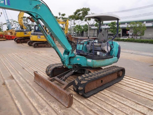 Komatsu PC40R-8 เก่าญี่ปุ่น