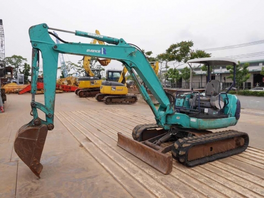 Komatsu PC40R-8 เก่าญี่ปุ่น