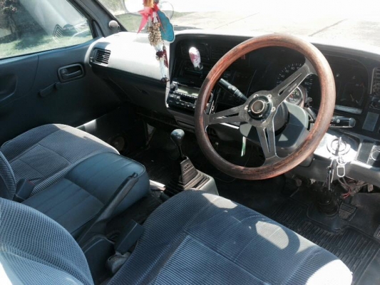 ขายรถตู้หัวจรวดปี35 พวงมาลัยเพาเวอร์