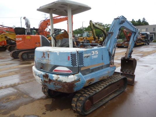 MITSUBISHI mm35 เก่าญี่ปุ่น ราคาไม่แพงครับ