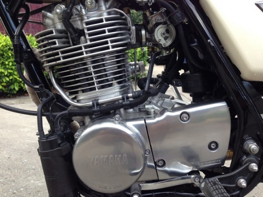 SR 400 ปี 2014 ทะเบียนแท้รถศูนย์ 209,000 บาท รับซื้อขายแลกเปลี่ยนคับ