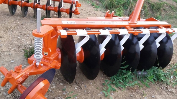 ขายผานพรวน6&times;26.ของตราช้าง