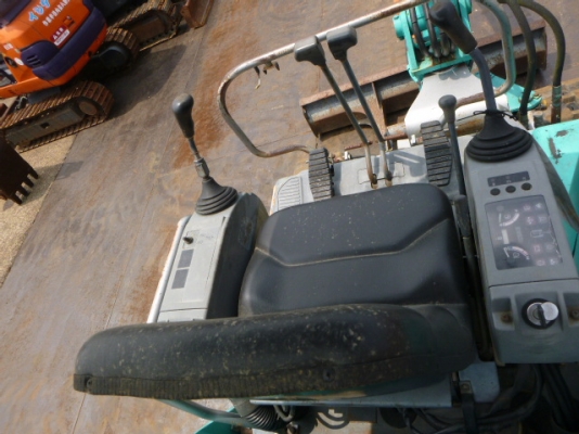 kobelco SK030-2 เก่าญี่ปุ่น สภาพสวย