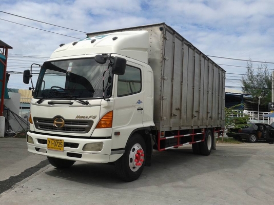 ขาย HINO FG 212 แรง ปี 2549 ตู้แห้ง 10 บาน ยาว 7.20 ม. สภาพสวย ยางดี ภายในเก๋งสะอาด พร้อมใช้ ราคา 90 ขาย HINO FG 212 แรง ปี 2549 ตู้แห้ง 10 บาน ยาว 7.20 ม. สภาพสวย ยางดี ภายในเก๋งสะอาด พร้อมใช้ ราคา 90