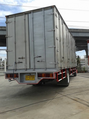 ขาย HINO FG 212 แรง ปี 2549 ตู้แห้ง 10 บาน ยาว 7.20 ม. สภาพสวย ยางดี ภายในเก๋งสะอาด พร้อมใช้ ราคา 90