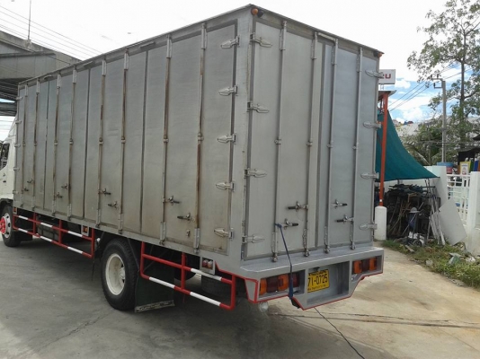 ขาย HINO FG 212 แรง ปี 2549 ตู้แห้ง 10 บาน ยาว 7.20 ม. สภาพสวย ยางดี ภายในเก๋งสะอาด พร้อมใช้ ราคา 90