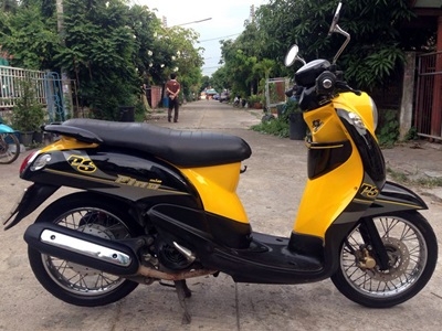 .ฟีโน่ เครื่องดี ชุดสีสวย