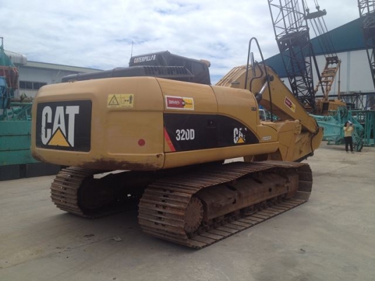 ขาย 320D สภาพสวพพร้อมใช้นำเข้าจากประเทศญี่ปุ่น ติดต่อ อำพล 090-9694506, 080-3031241