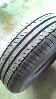 235/55R17 MICHELIN PRIMACY HP มี 1 เส้น tel.081-427-3941 235/55R17 MICHELIN PRIMACY HP มี 1 เส้น tel.081-427-3941