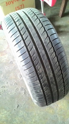 235/55R17 MICHELIN PRIMACY HP มี 1 เส้น tel.081-427-3941 235/55R17 MICHELIN PRIMACY HP มี 1 เส้น tel.081-427-3941