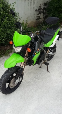 ขาย kawasaki ksr 110 เครื่องเดิมสนิท ชุดสีเดิมสนิท รถบ้าน ทะเบียนไม่ขาดต่อ ชุดโอนครับ รถอยุ่ สรงประภา ดอนเมือง กรุงเทพ เบอ 0891123302 line progress7109 ราคา 26500 บาท