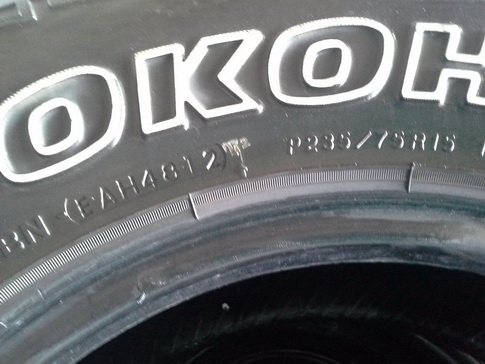 Yokohama AT 235/75/15 ปลายปี12 สภาพสวยๆ 1ชุด