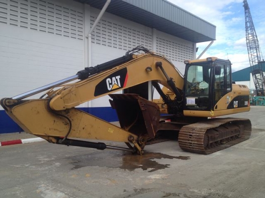 ขายอีกคันคับ 320D สภาพสวยพร้อมใช้นำเข้าจากประเทศญี่ปุ่น ติดต่อ อำพล 090-9694506, 080-3031241