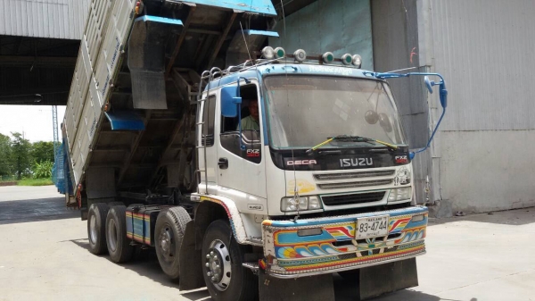 อีซูซุ320 ปี48