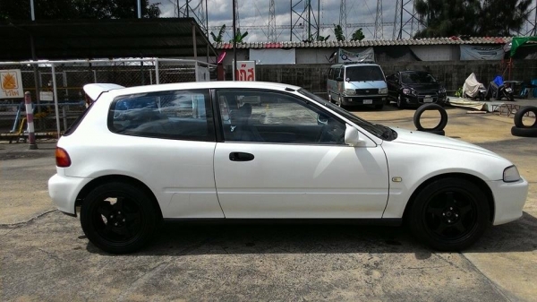 Honda civic3door เครื่อง d15b เทคลั่นๆ