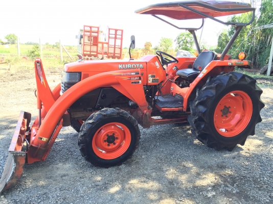 ขาย L4508Di มีใบดันหน้าเล่มทะเบียนพร้อมโอน รถบ้านสวยเดิมเครื่องเฟืองเกียร์ดีมาก ท่านใดหารถบ้านสวยเดิมไม่มีผิดหวัง