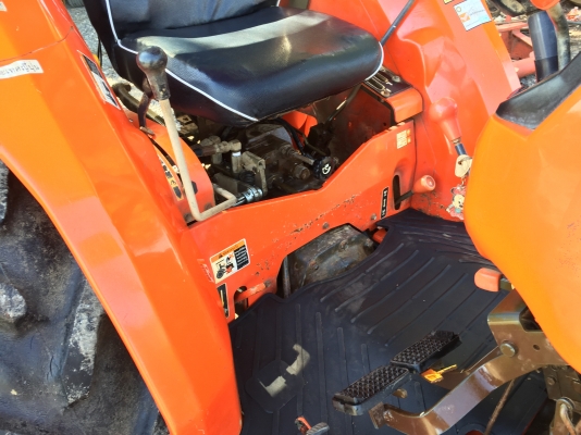 ขาย L4508Di มีใบดันหน้าเล่มทะเบียนพร้อมโอน รถบ้านสวยเดิมเครื่องเฟืองเกียร์ดีมาก ท่านใดหารถบ้านสวยเดิมไม่มีผิดหวัง