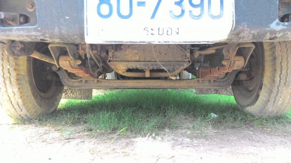 ขายISUZU NPR 115  แรงเครื่องเกียร์สีเดิมทั้งคันน็อตล้อ 6 ตัวยางดีกระบะยาว 4.3 เมตร