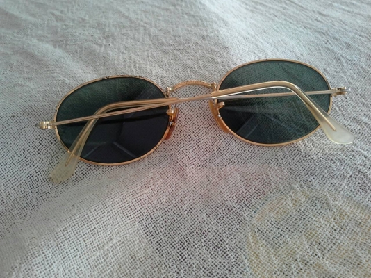 แว่นตาวินเทจรุ่นหายาก B&amp;L RAY-BAN ROUND METAL OVAL USA