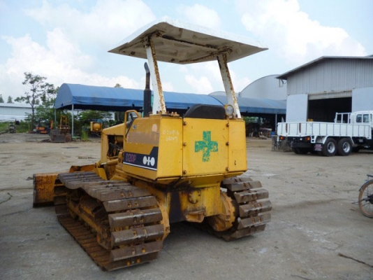 ขายด่วนแทรกเตอร์KOMATSU D20P-6 เก่าญี่ปุ่น ใบมีด6ทิศทาง