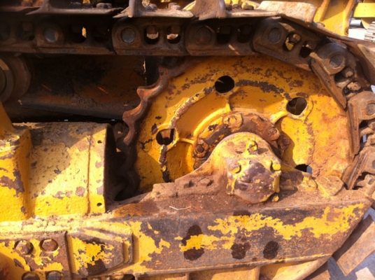 ขายด่วนแทรกเตอร์KOMATSU D50-15 ราคาถูก ตรวจเช็คแล้ว