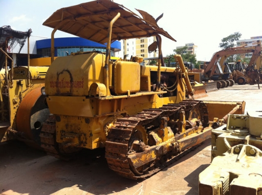 ขายด่วนแทรกเตอร์KOMATSU D50-15 ราคาถูก ตรวจเช็คแล้ว