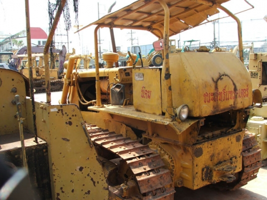 ขายด่วนแทรกเตอร์KOMATSU D50-15 ราคาถูก ตรวจเช็คแล้ว