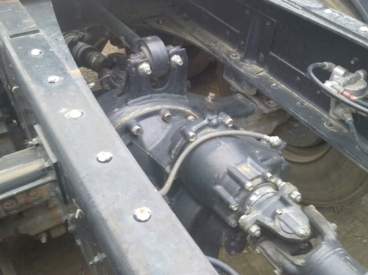 ต้องการขายหัวลาก10 ล้อISUZU DECA320