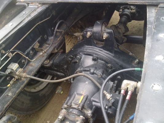 ต้องการขายหัวลาก10 ล้อISUZU DECA320