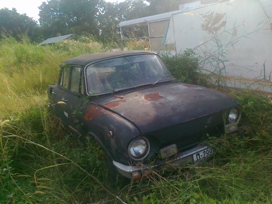 ขายรถคลาสสิค สโกด้า สภาพต้องเอาไปปั้น รถเคยขี่ได้ แต่จอดนานมาก แต่เครื่องเกียร์ดีแน่นอนเติมน้ำมันใส่แบตก้สตาทติดแล้วคับ
