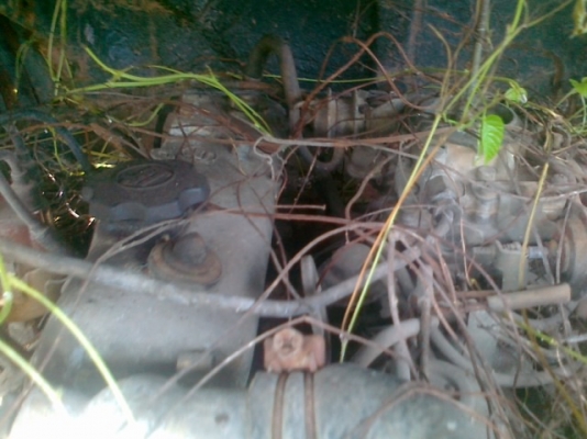 ขายรถคลาสสิค สโกด้า สภาพต้องเอาไปปั้น รถเคยขี่ได้ แต่จอดนานมาก แต่เครื่องเกียร์ดีแน่นอนเติมน้ำมันใส่แบตก้สตาทติดแล้วคับ