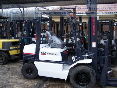 ขาย รถโฟล์คลิฟท์ KOMATSU รุ่น FD20-11